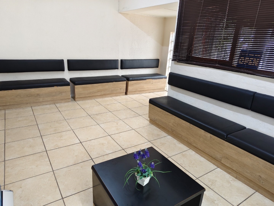 Commercial Property for Sale in Amstelhof Western Cape